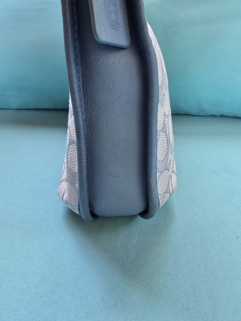 Coach Light Blue Signature Canvas Shoulder Bag - Picture 9 of 11